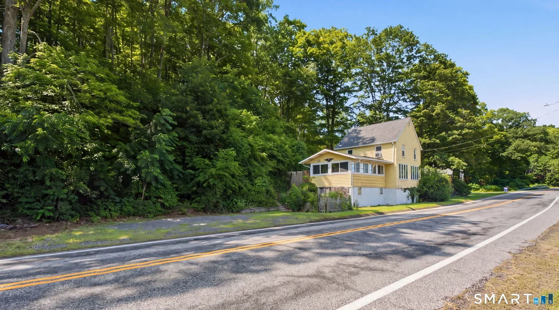 Photo of 3198 Durham Road
