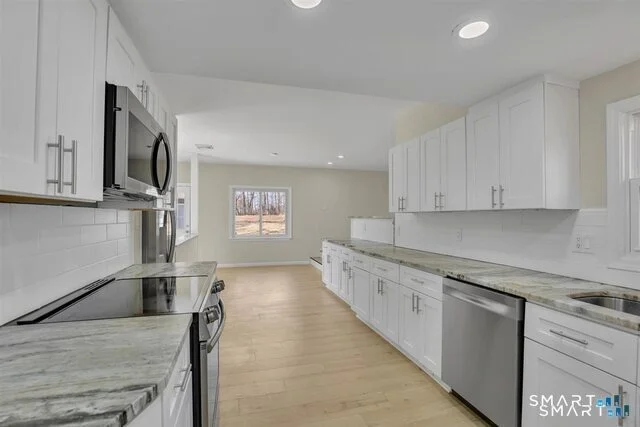 Photo of 822 Slater Road