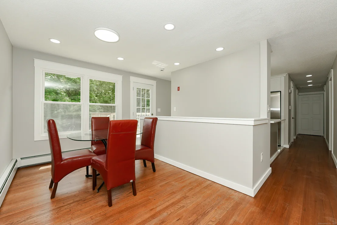 Photo of 144 Roxbury Road