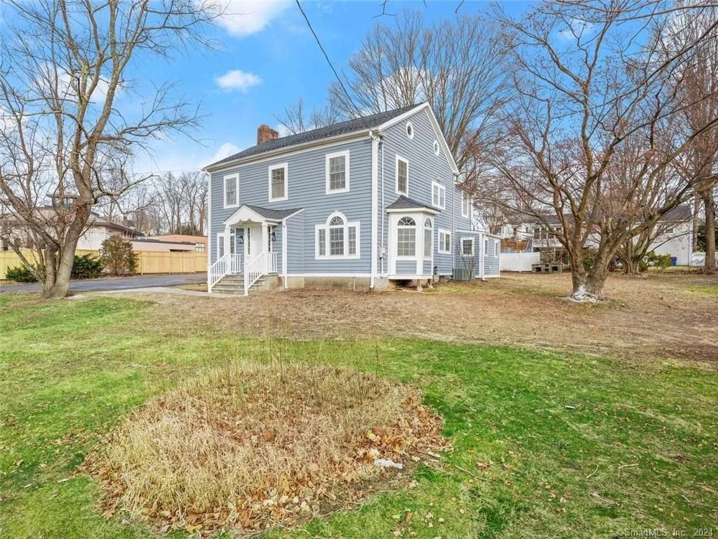 Photo of 5678 Main Street