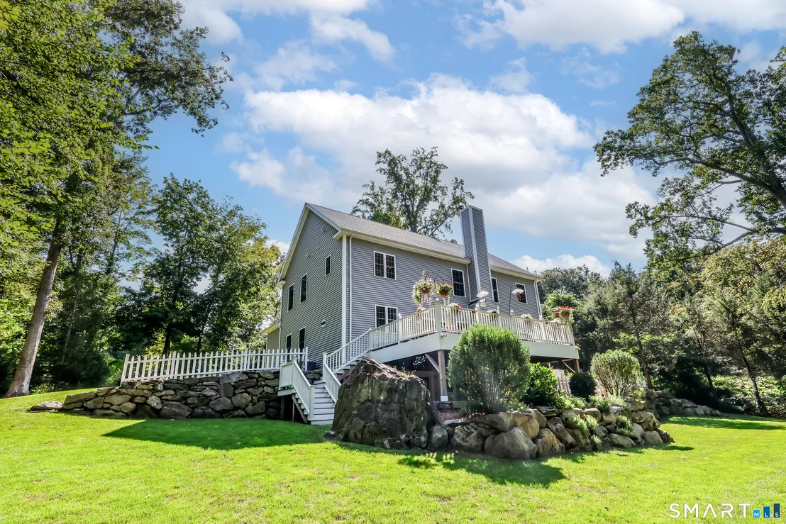Photo of 105 Perry Avenue