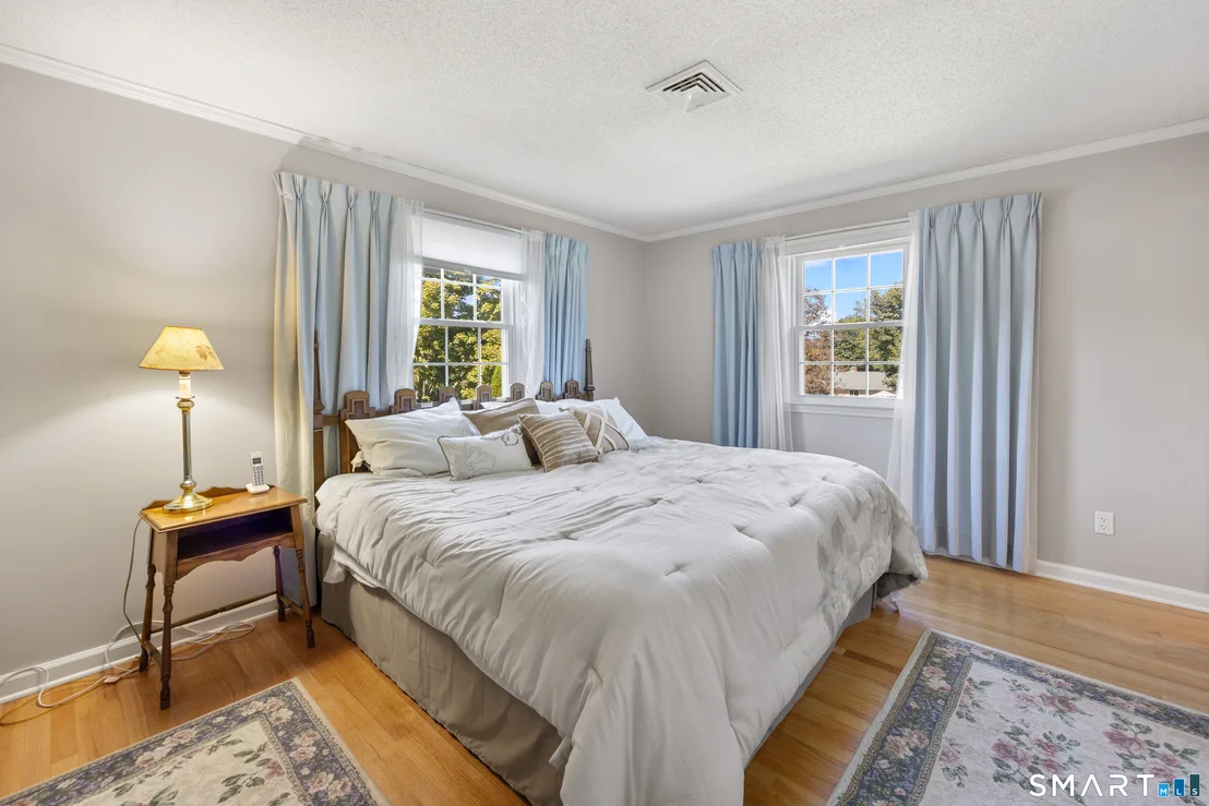 Photo of 450 Cardinal Lane