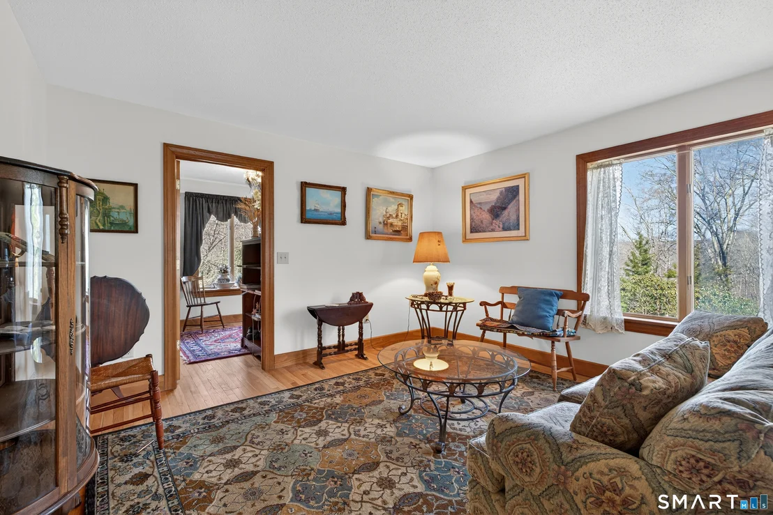 Photo of 33 Valley Drive