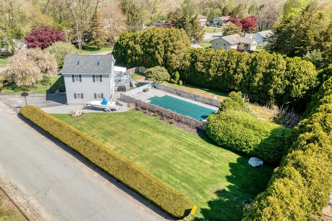 Photo of 7 Hickory Lane