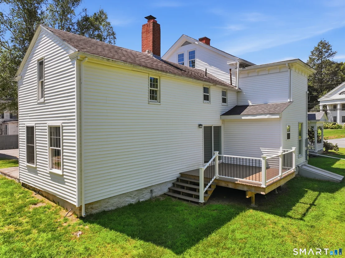 Photo of 369 Thompson Road
