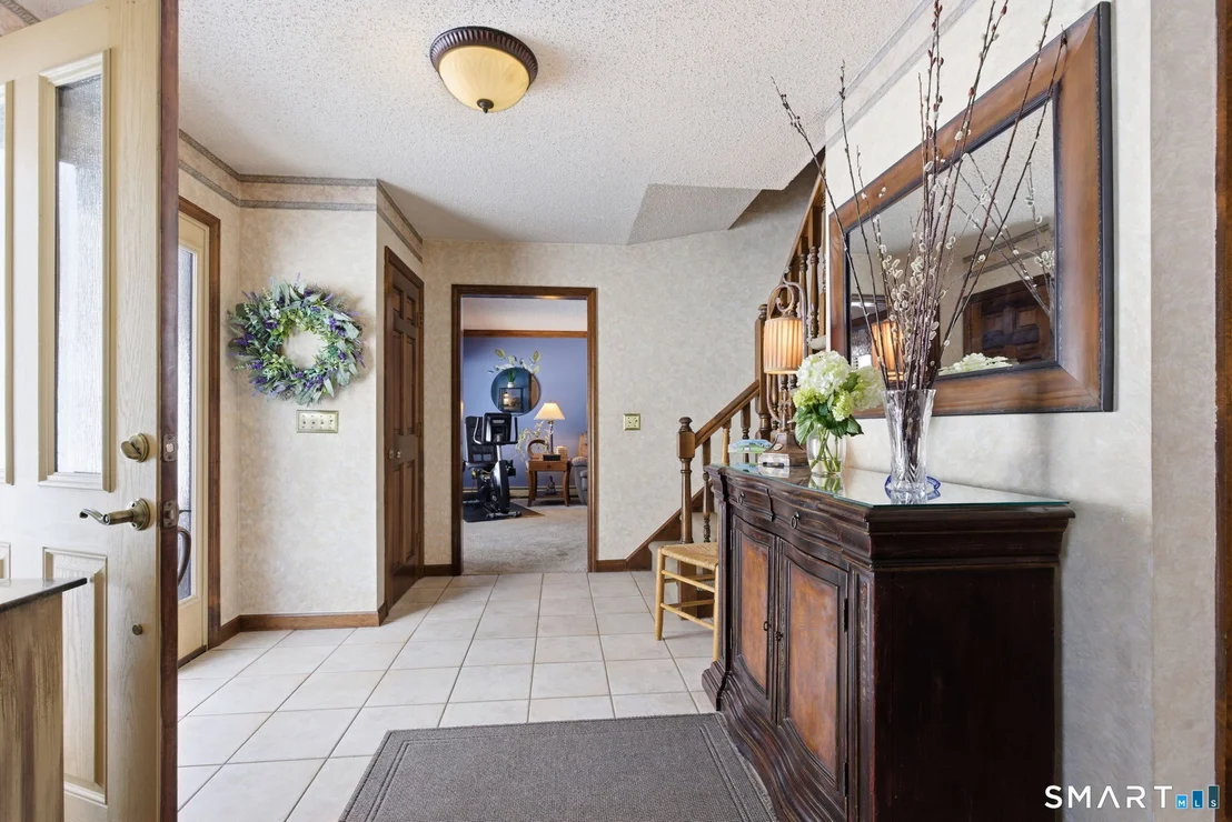 Photo of 6 Windward Drive