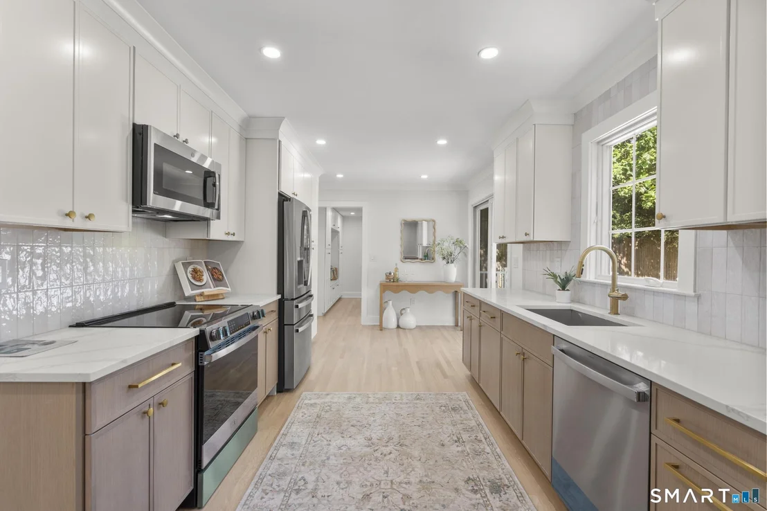Photo of 41 Pepperbush Lane