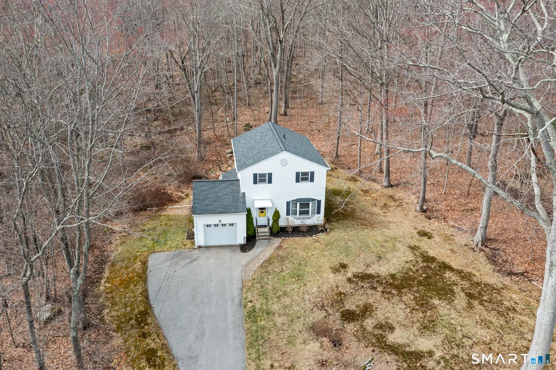 Photo of 146 Lakeside Drive