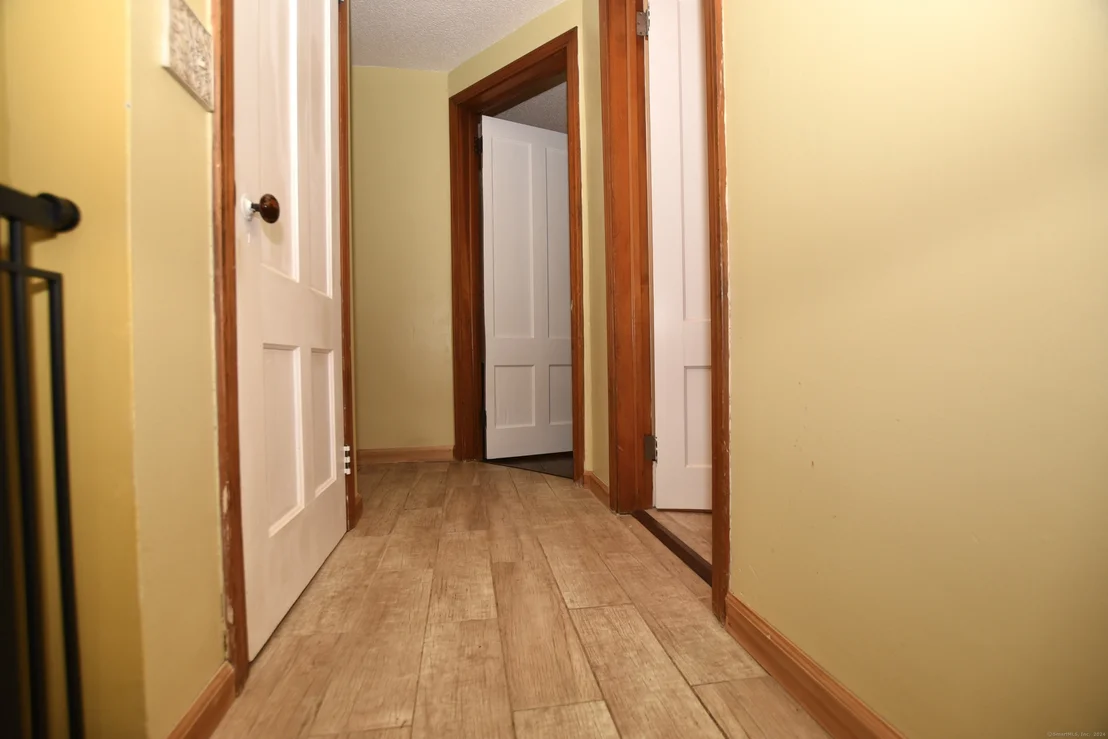 Photo of 136 Glendale Avenue