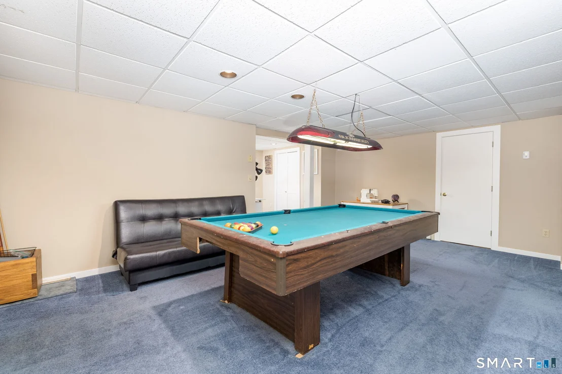 Photo of 1386 Cedar Swamp Road