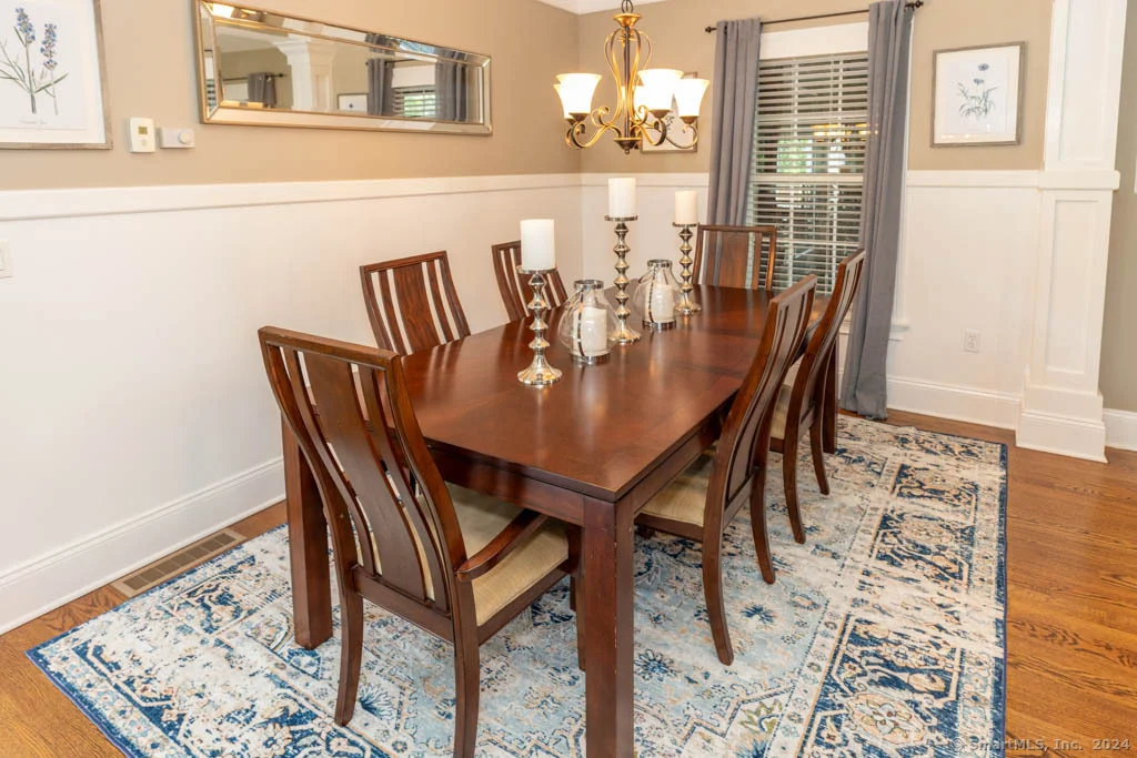 Photo of 8 Maynard Circle