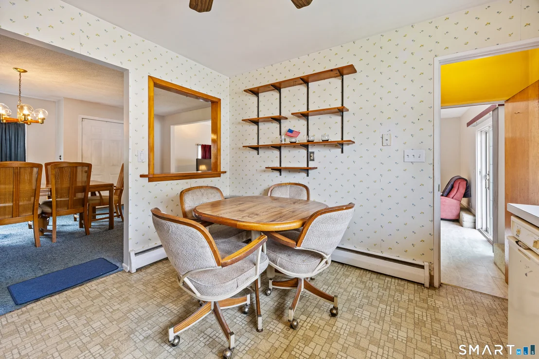 Photo of 44 Beacon Manor Road
