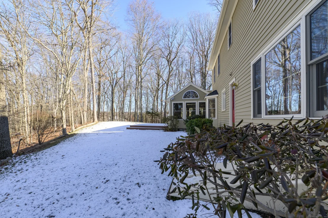 Photo of 1352 Wolf Hill Road