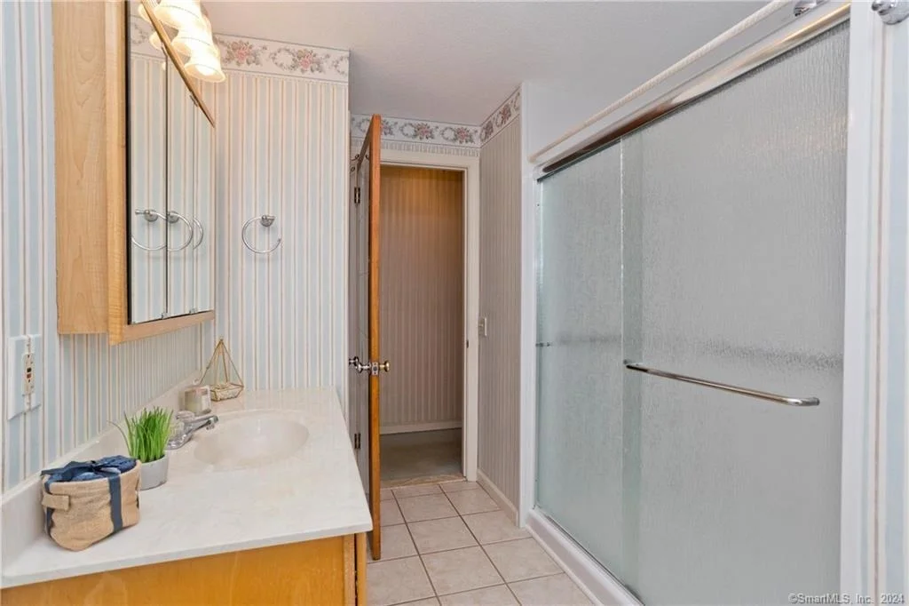 Photo of 52 Sunnyview Drive