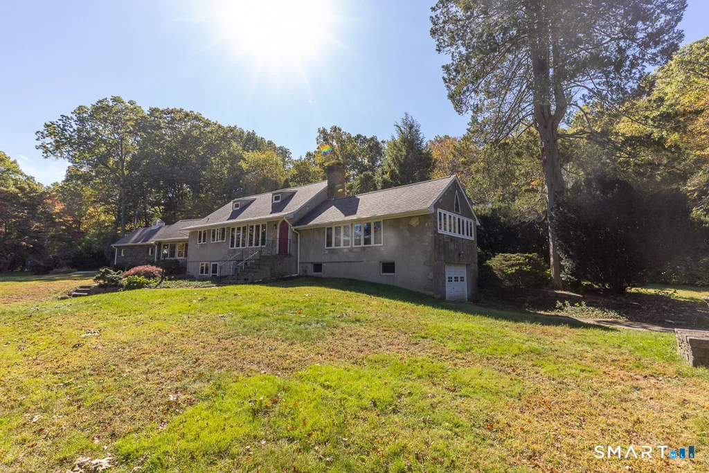Photo of 32 Tower Hill Lake Road