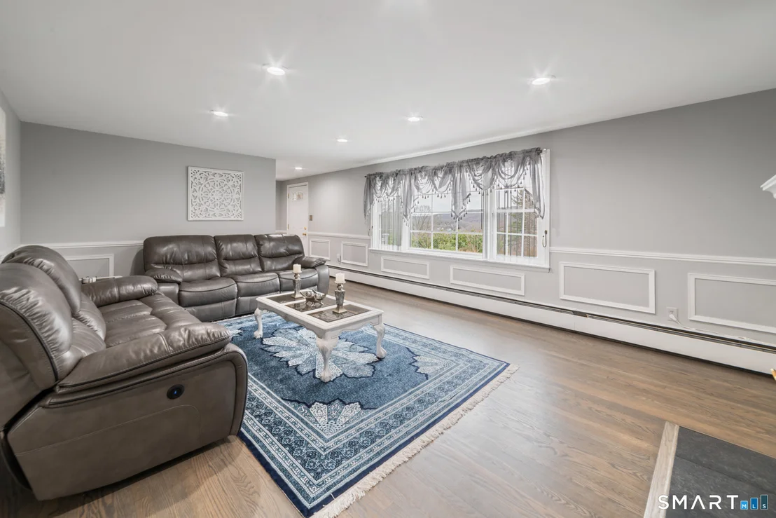 Photo of 61 Clearview Circle