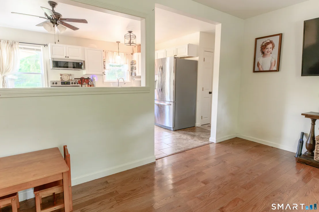 Photo of 847 Sterling Road