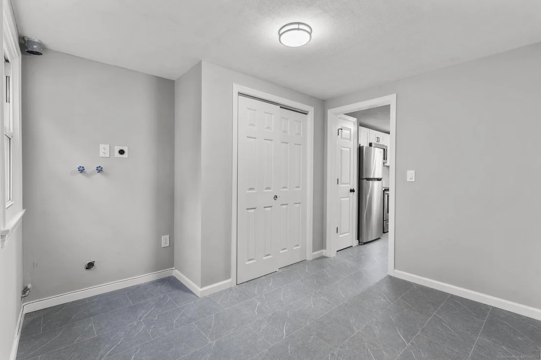 Photo of 85 Cold Spring Circle