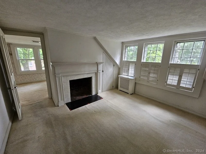 Photo of 151 Cornwall Avenue