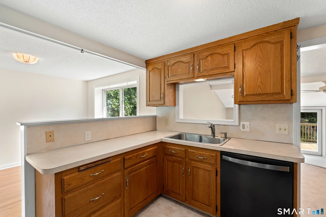 Photo of 43 Sunset Road
