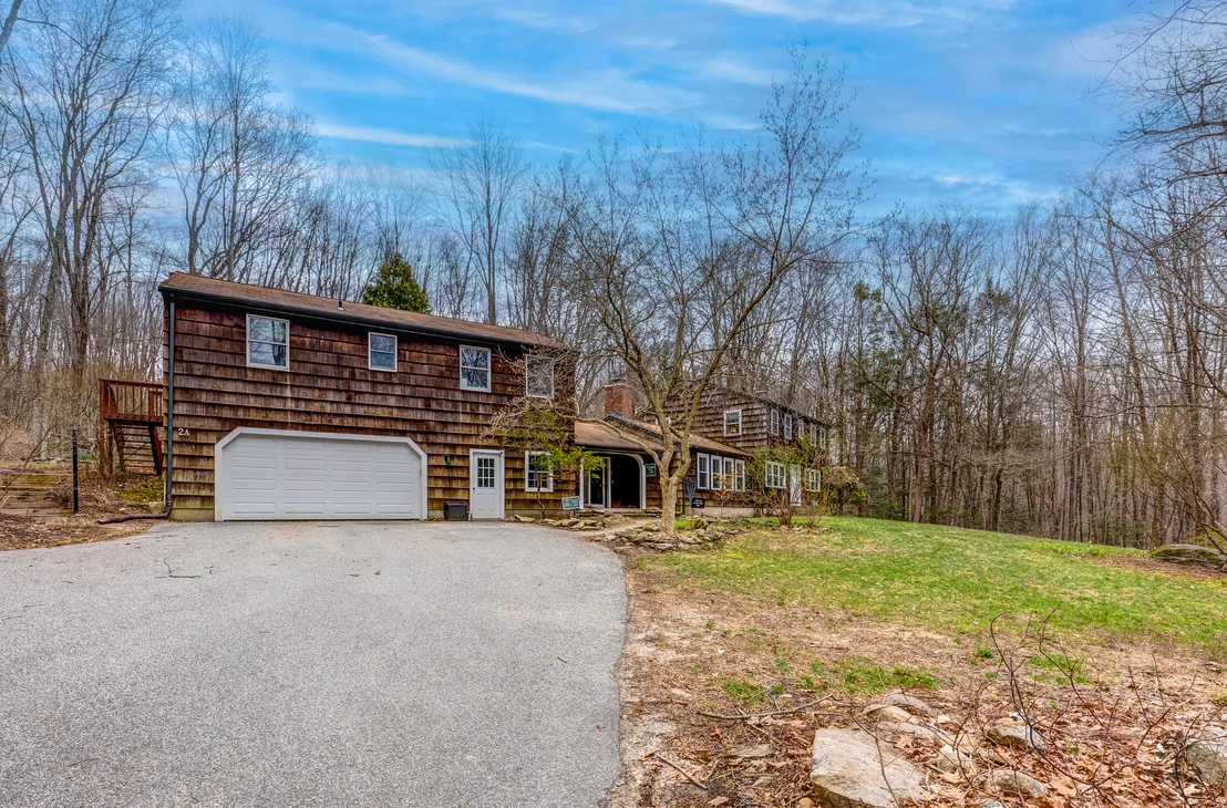 Photo of 2 Brookside Lane