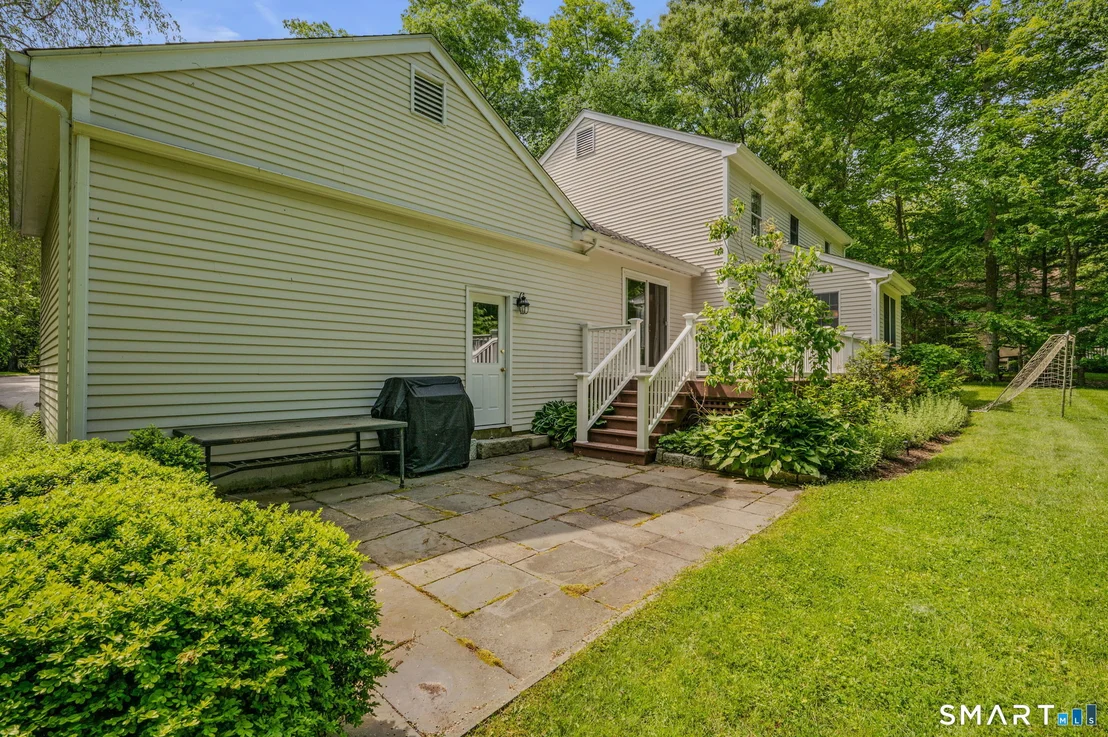 Photo of 10 Whitman Lane