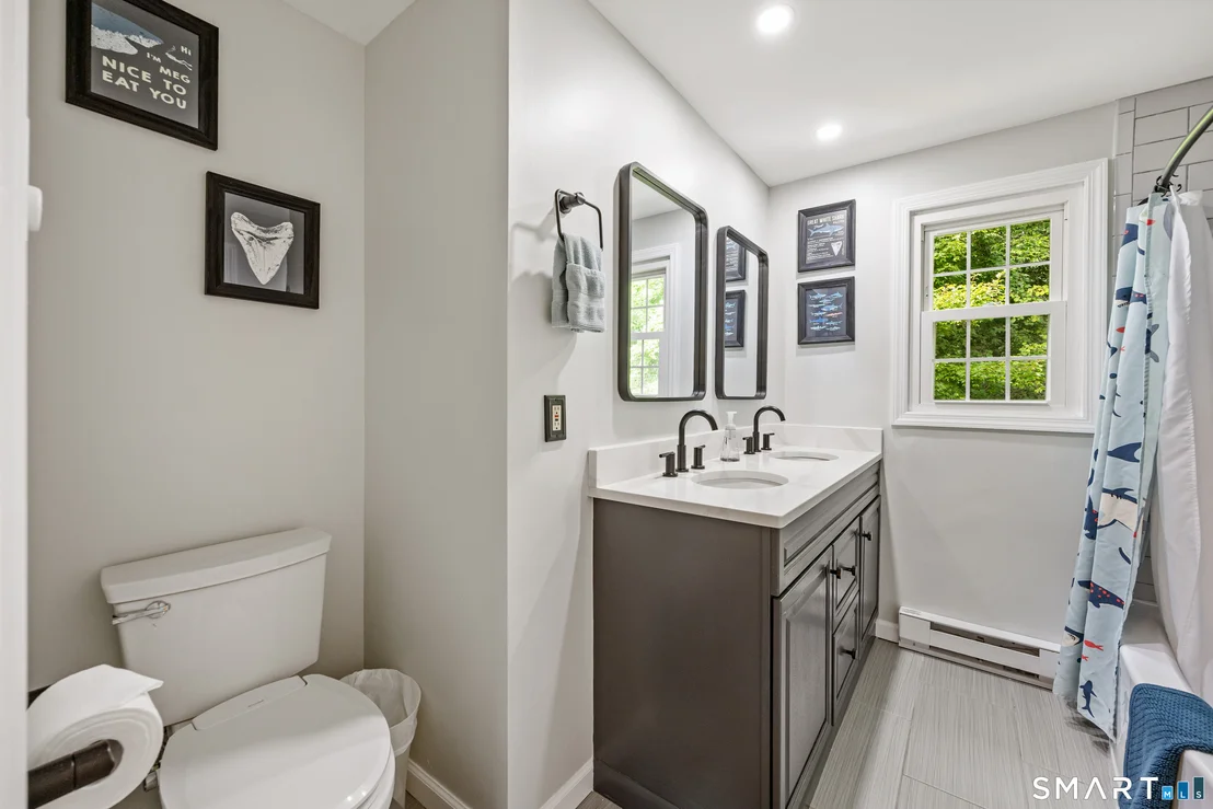 Photo of 45 Montowese Trail