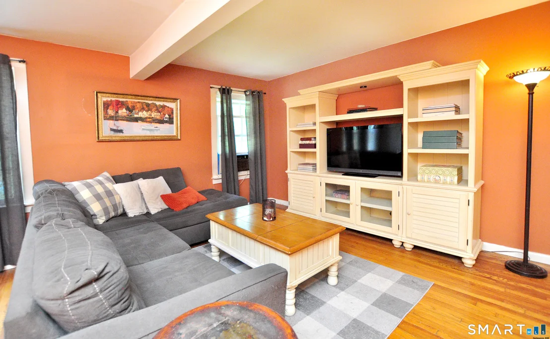 Photo of 106 Cobblestone Way