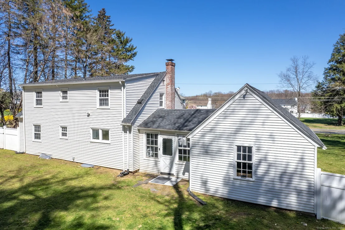 Photo of 611 Halladay Avenue