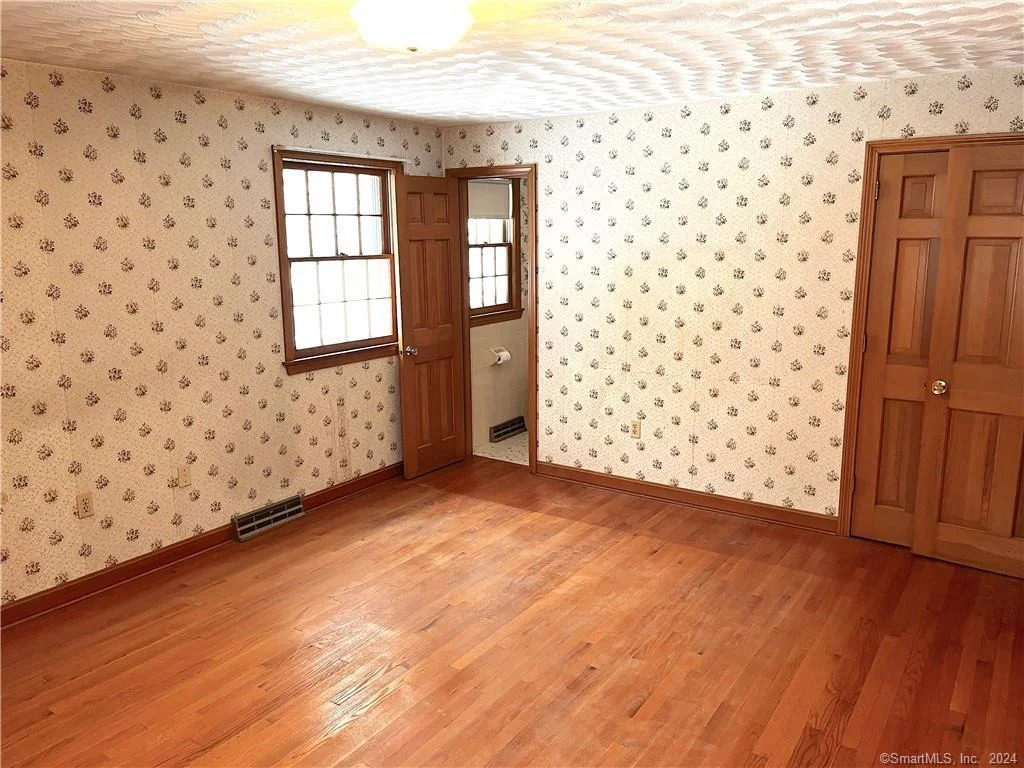 Photo of 280 Root Road