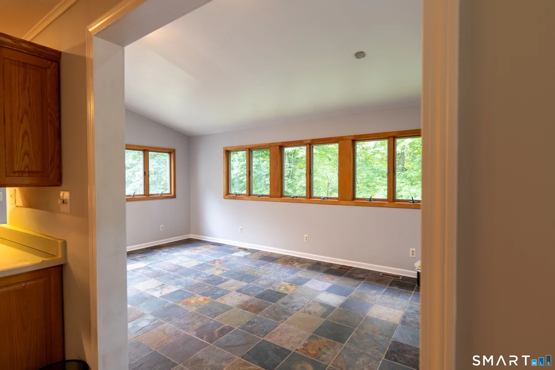 Photo of 1149 Warner Hill Road
