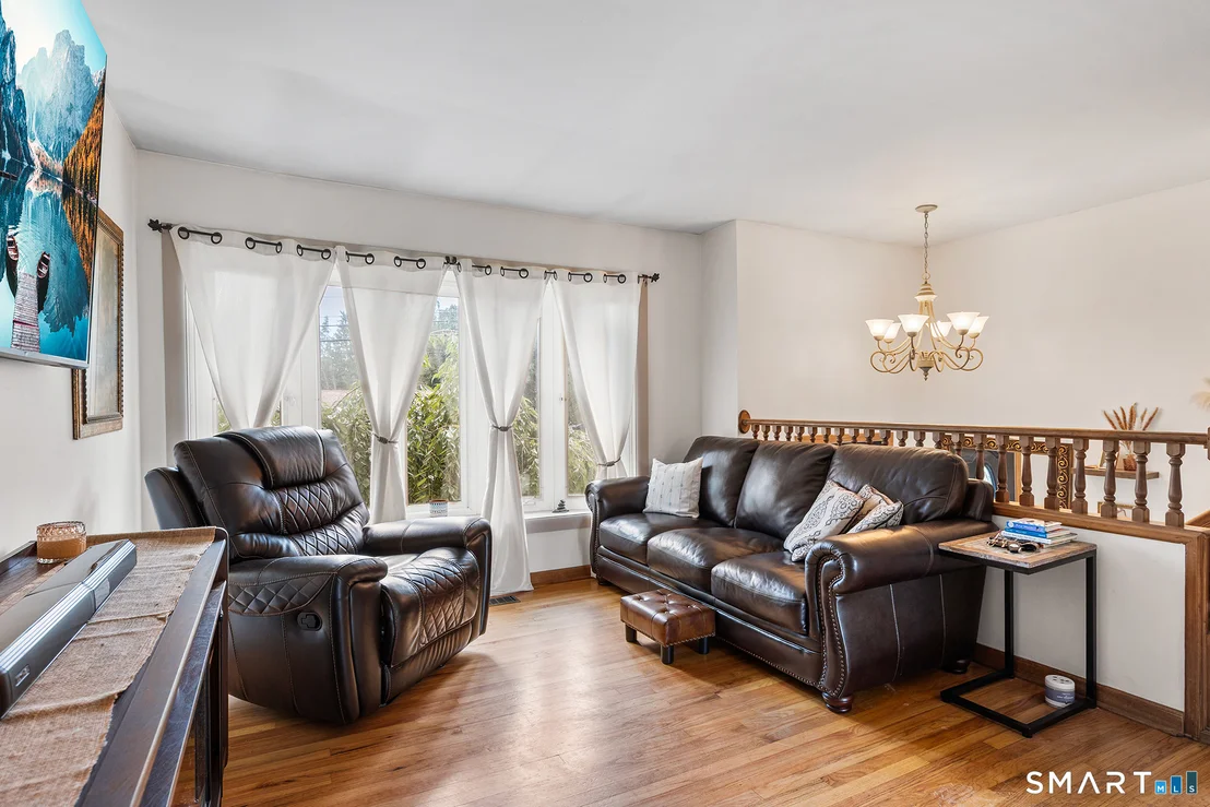 Photo of 9 Glenridge Drive