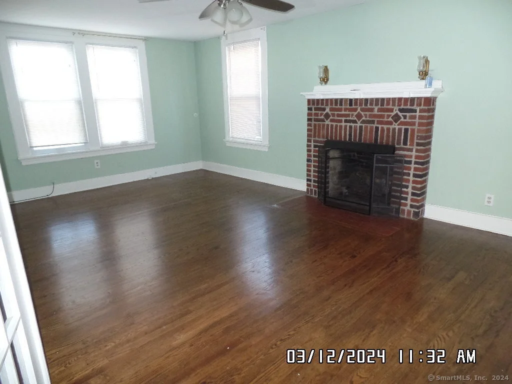 Photo of 595 Litchfield Road