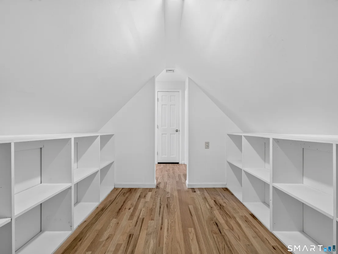 Photo of 7 Hickory Hill Drive