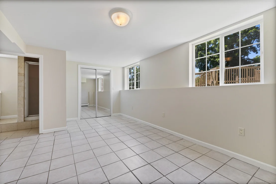 Photo of 577 Griffin Road