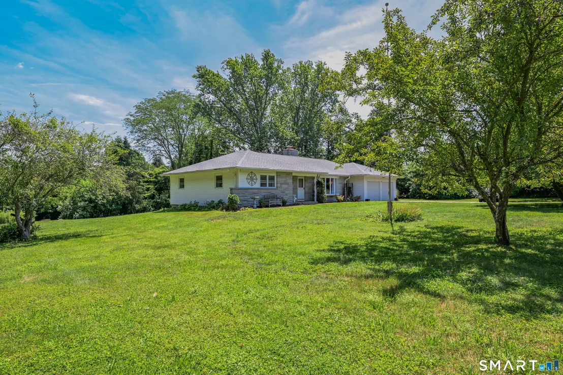 Photo of 125 Mountain Road