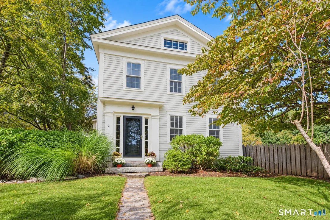 Photo of 2 Pomperaug Road