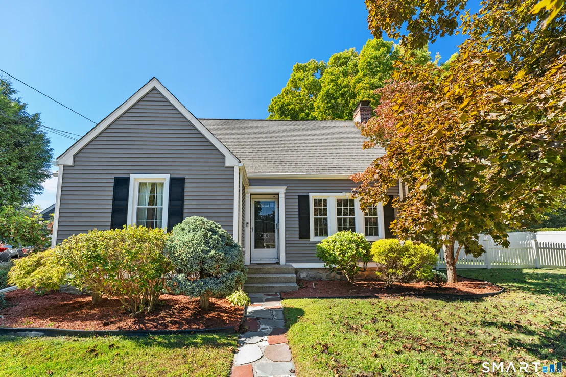 Photo of 85 Claxton Avenue