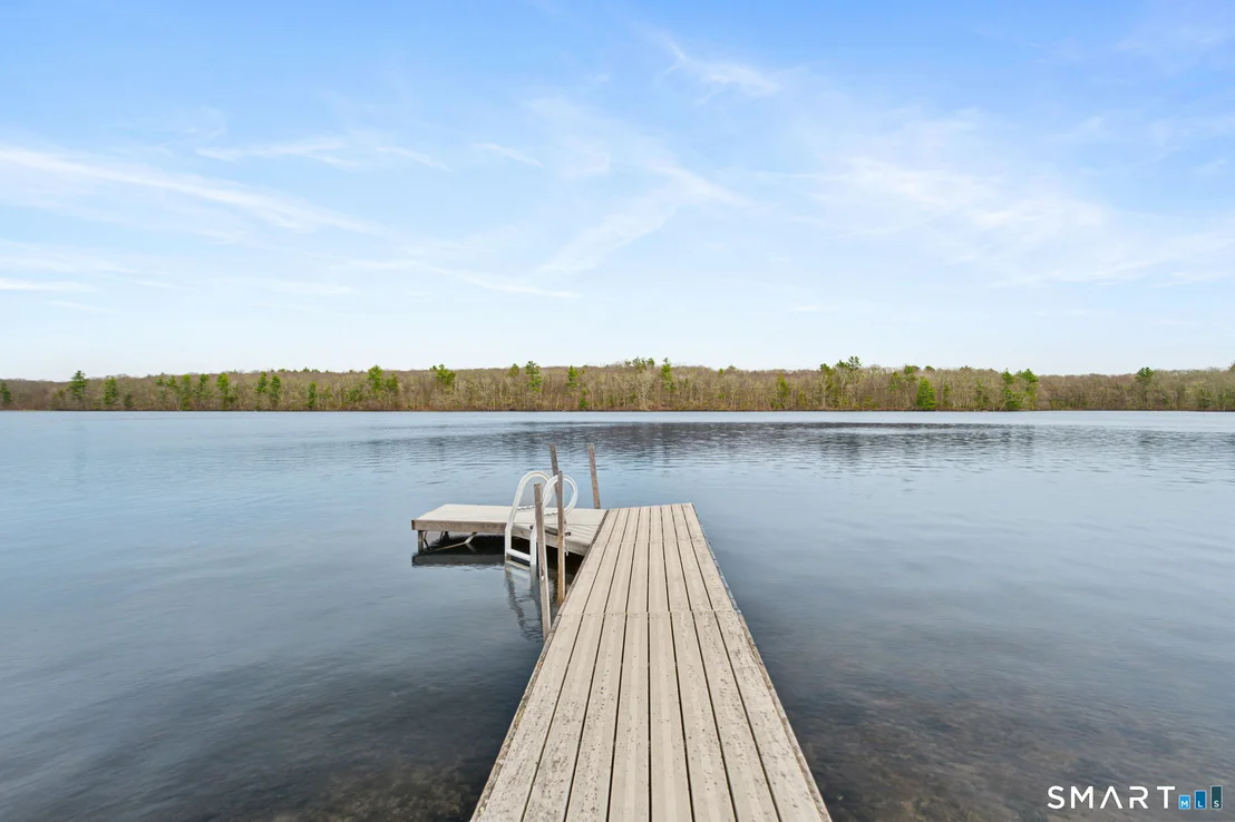Photo of 152 Lakeside Drive