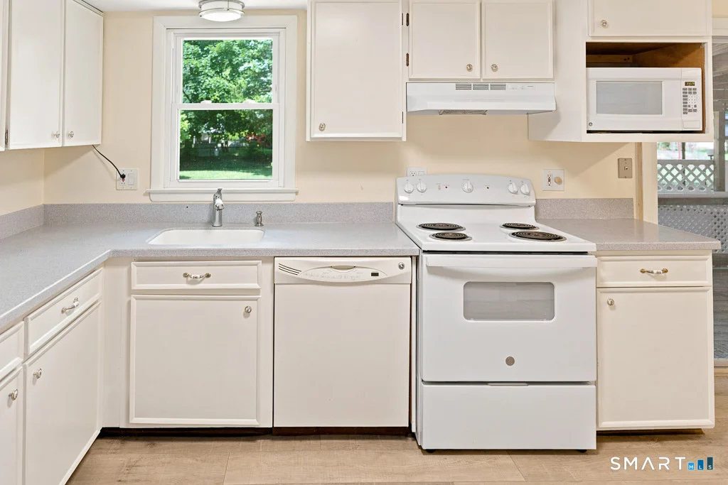 Photo of 9 Whitewood Road