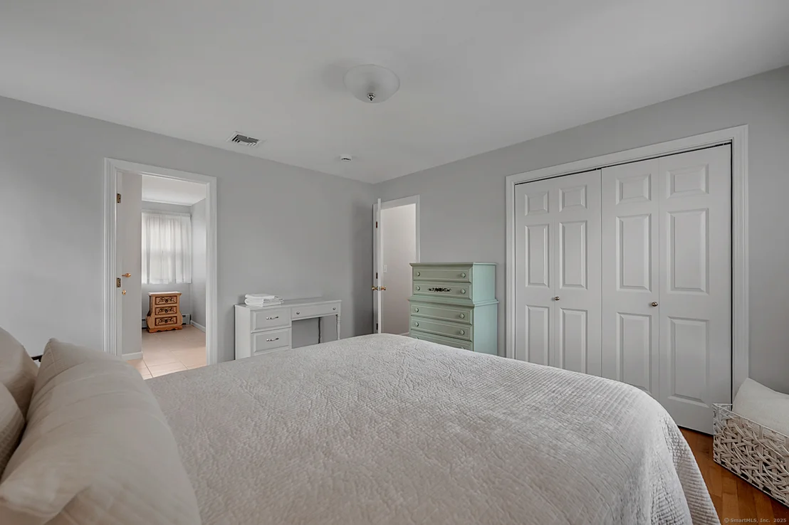 Photo of 20 Cowles Road