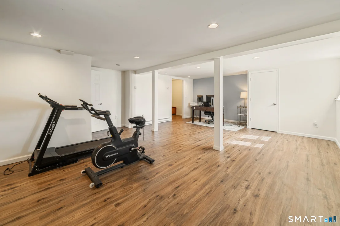 Photo of 185 Bluebird Drive