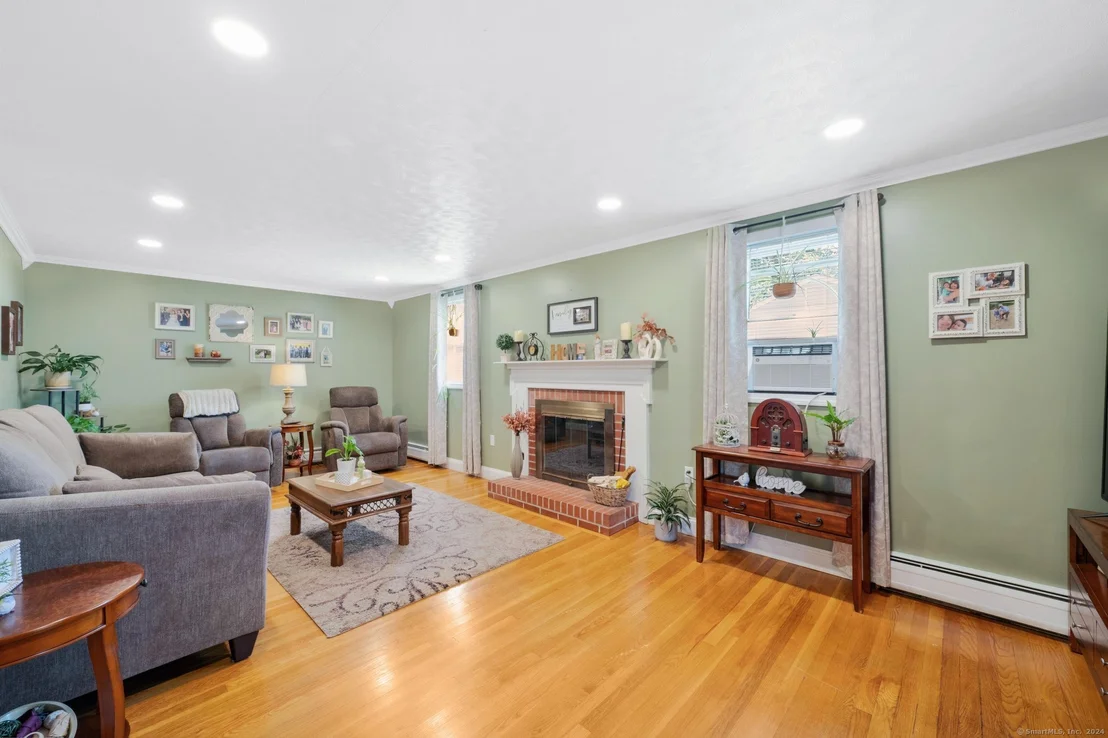 Photo of 27 Standish Street