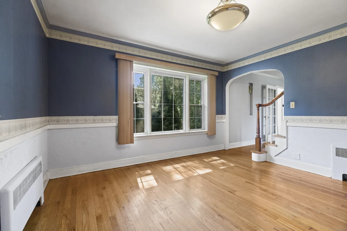 Photo of 175 Lambert Avenue
