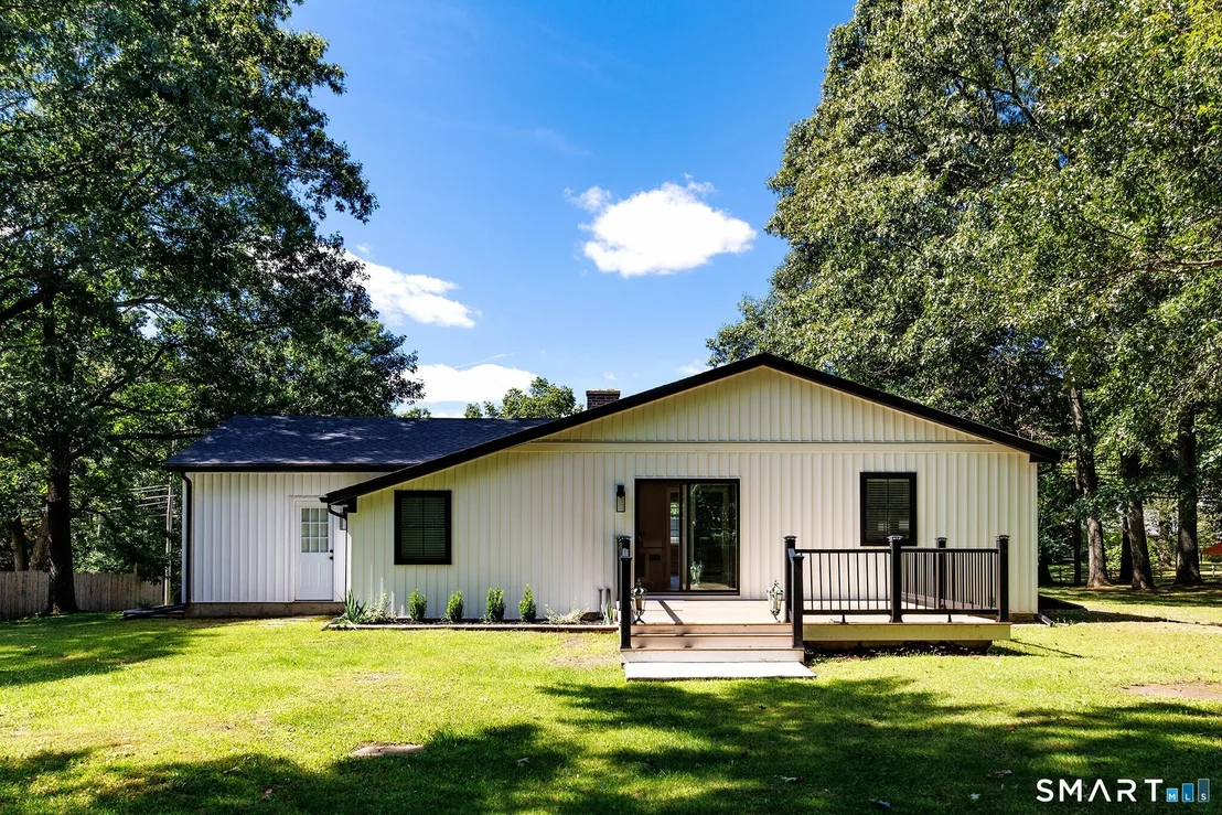 Photo of 478 Wauregan Road