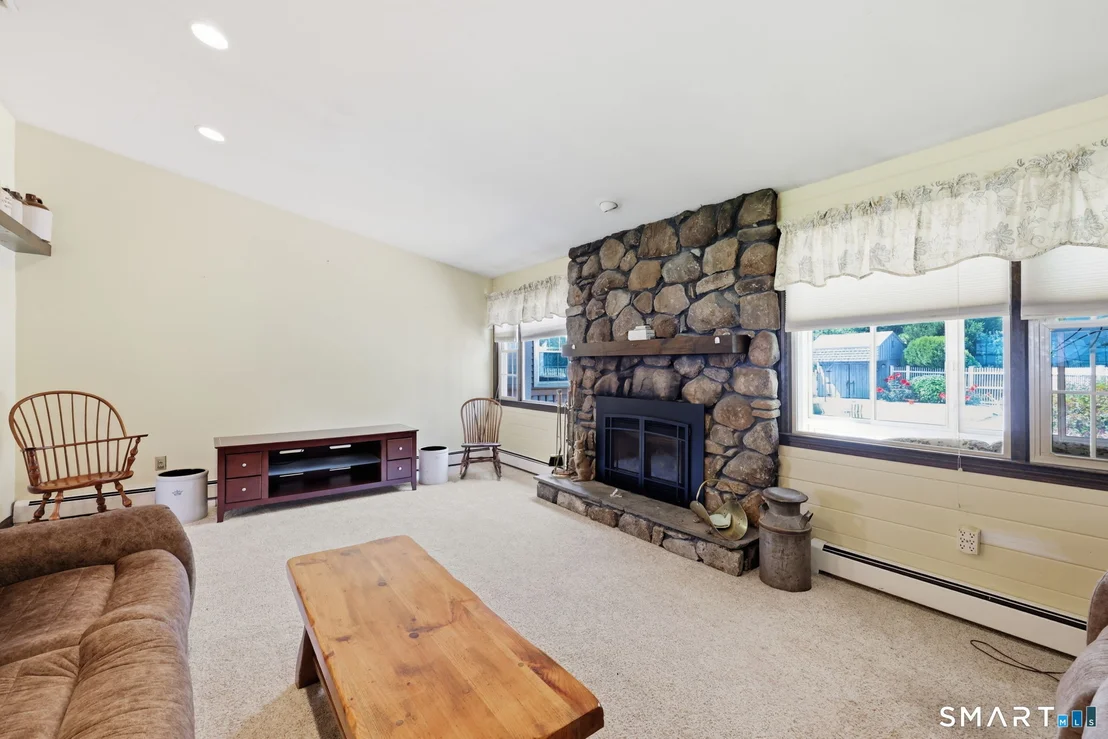 Photo of 57 Shaker Road