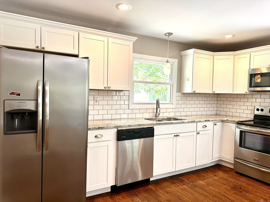 Photo of 241 Forest Road