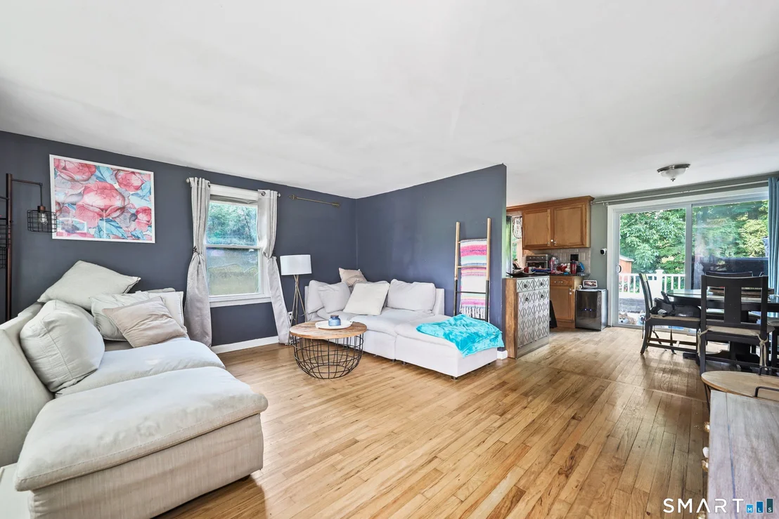 Photo of 98 Edgewood Avenue