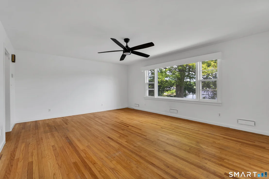 Photo of 8 Cove View Drive