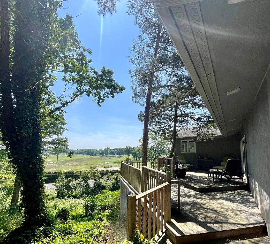 Photo of 30 Overlook Drive